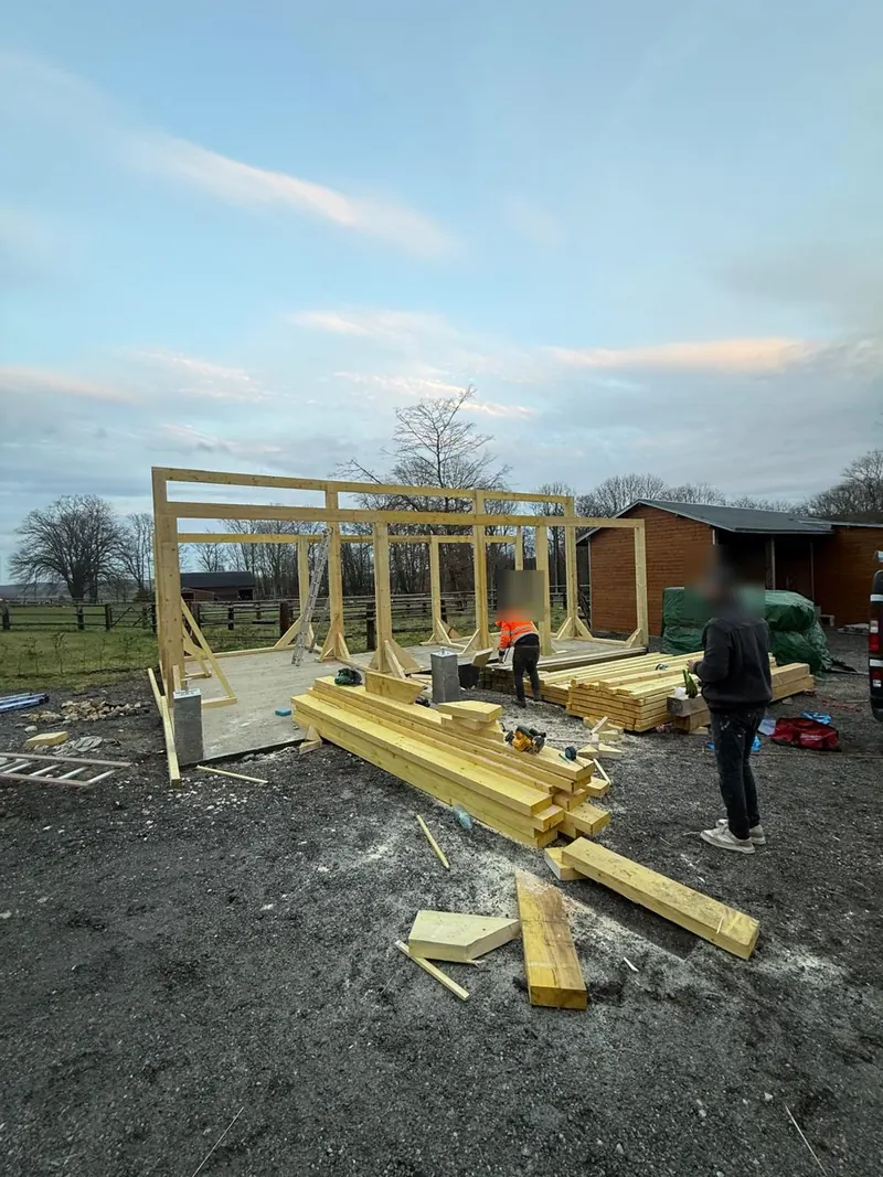 Construction d’écuries en bois – photo 2