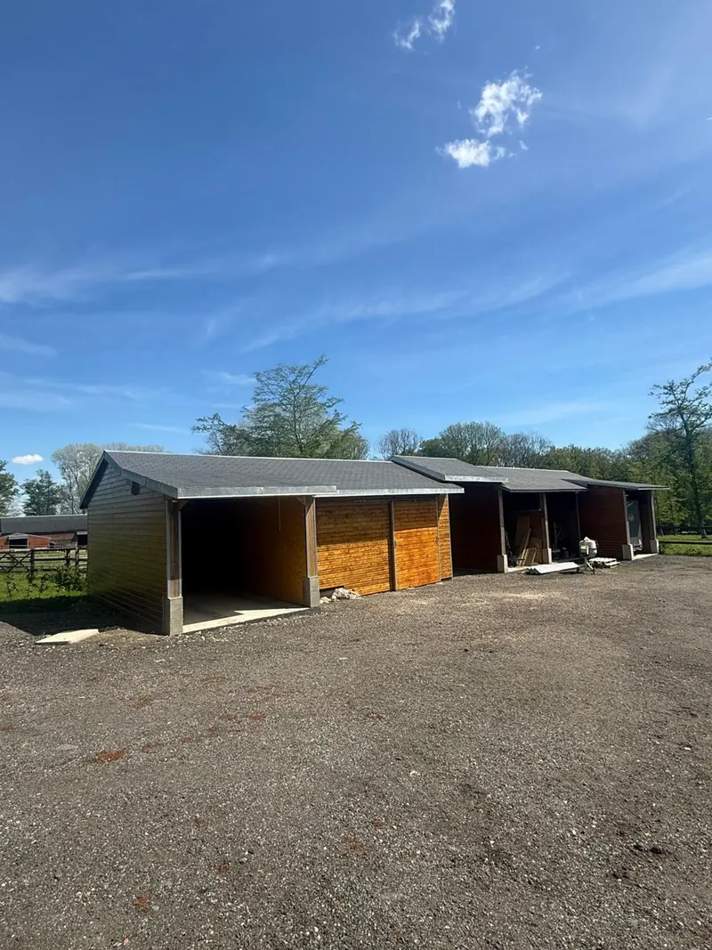 Construction d’écuries en bois – photo 4
