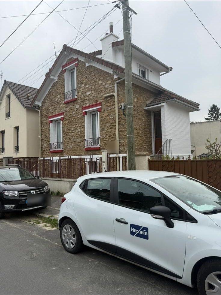 Maison en meulière après ravalement de façade par Nexelis